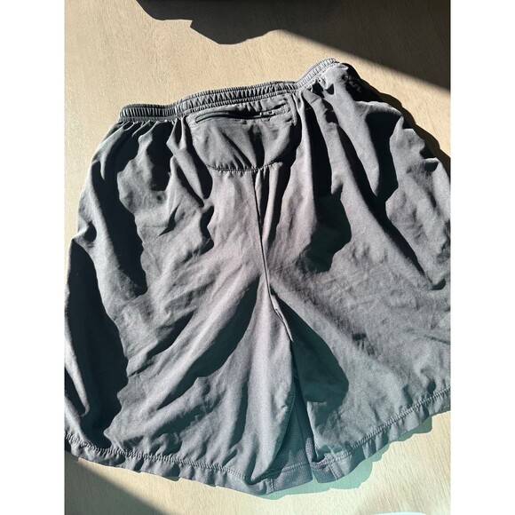 Men’s Nike Dri Fit black shorts size medium - Picture 5 of 7